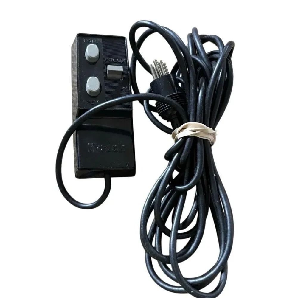Kodak Focus Carousel Slide Projector 5 Pin Wired Remote With Reverse Forward